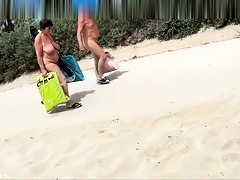 Mature Couple Caught Fucking on Beach by Voyeur Spy Camera